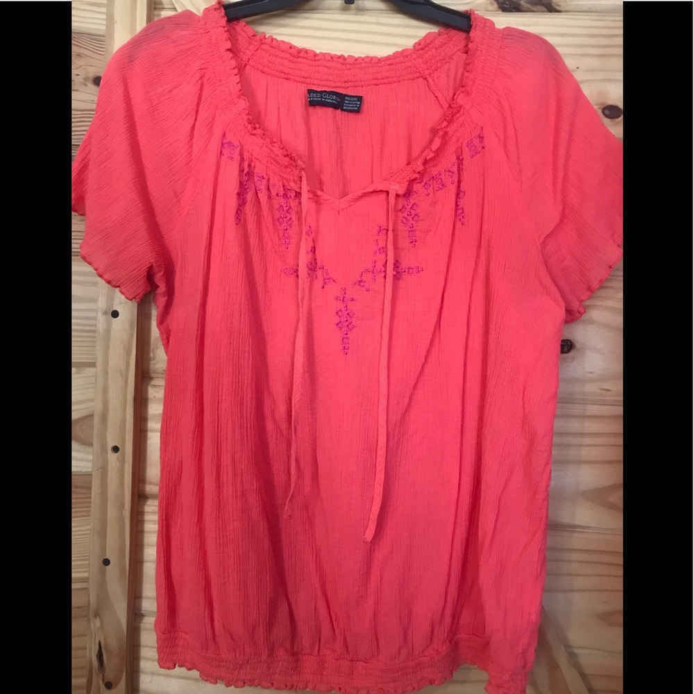 Coral top
